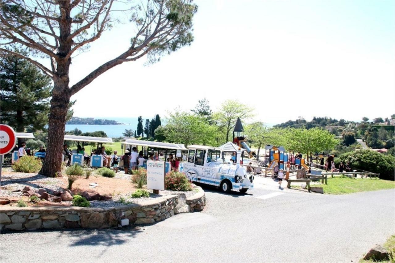 CAP ESTEREL appartement climatisé dans le centre du village vacances Drammont Extérieur photo